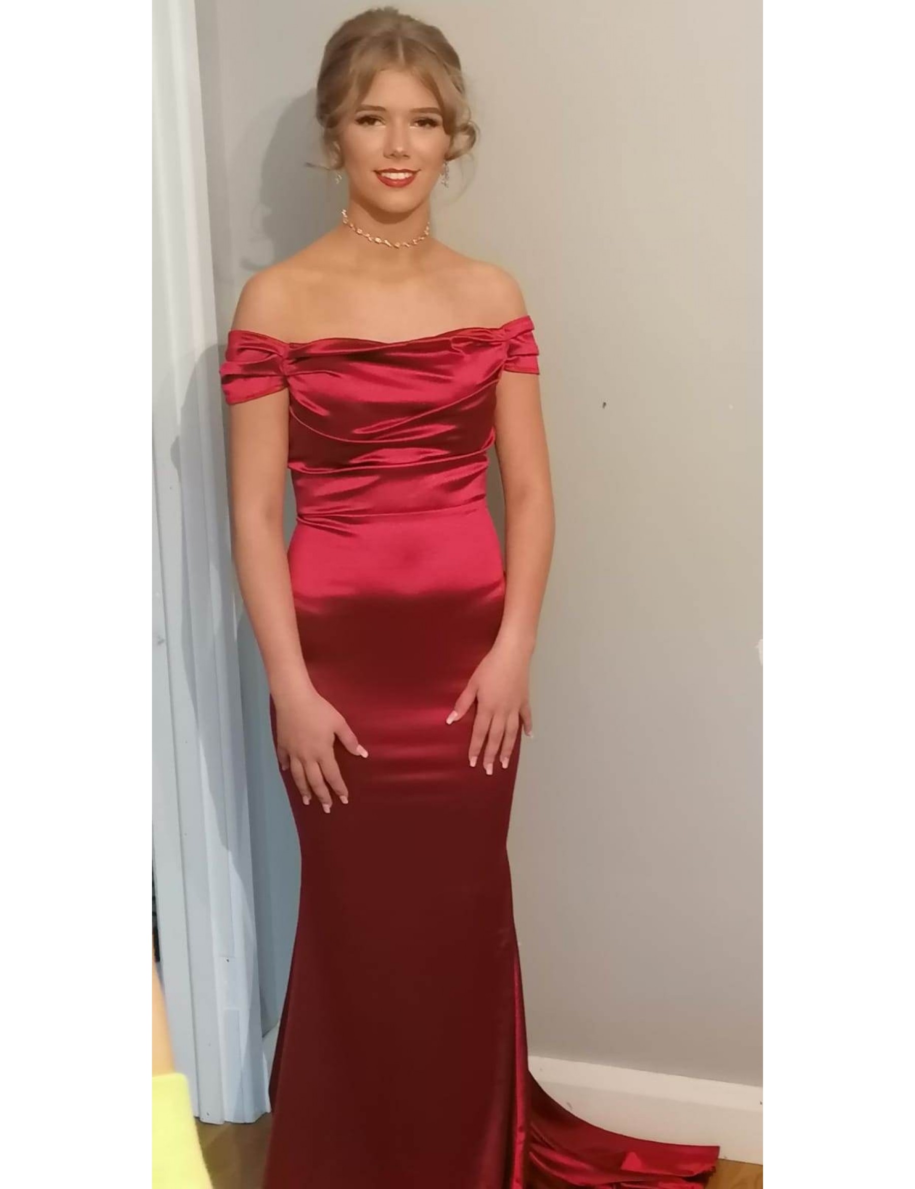 Off-the Shoulder - Evening Dress 